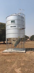 Model 1500S Grain Silo with Blowers and Breathers